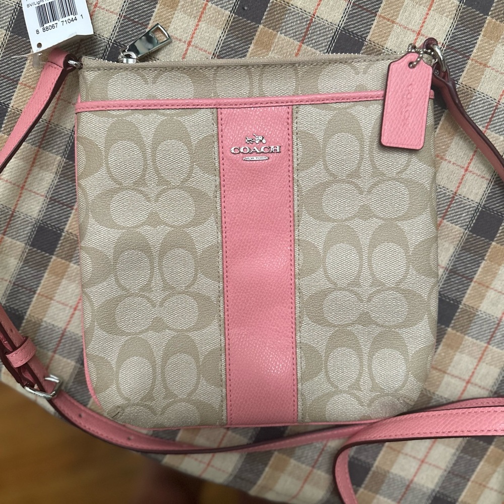 Authentic NEW WITH TAG light pink & beige COACH crossbody